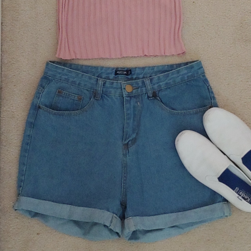 NWT Mom Jean Shorts